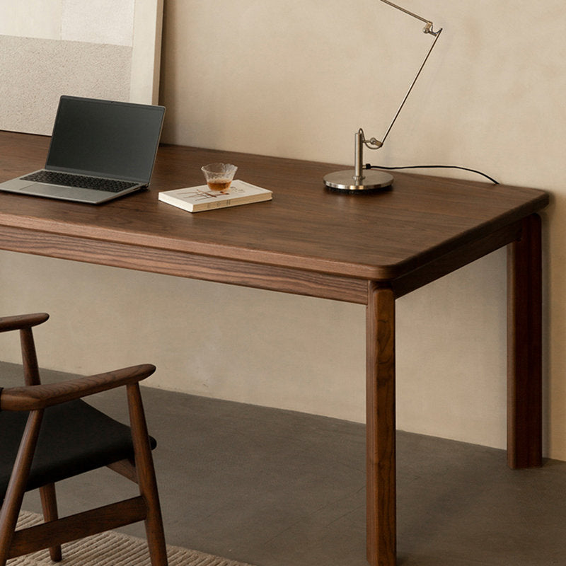 The Grandeur Dining Table