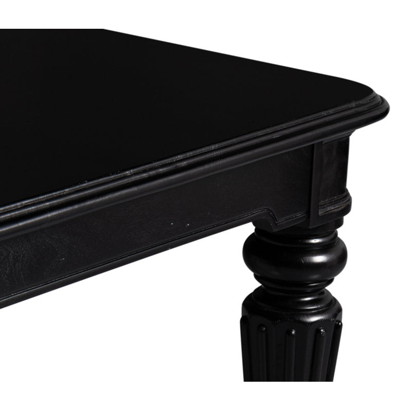 The Neytiri Dining Table