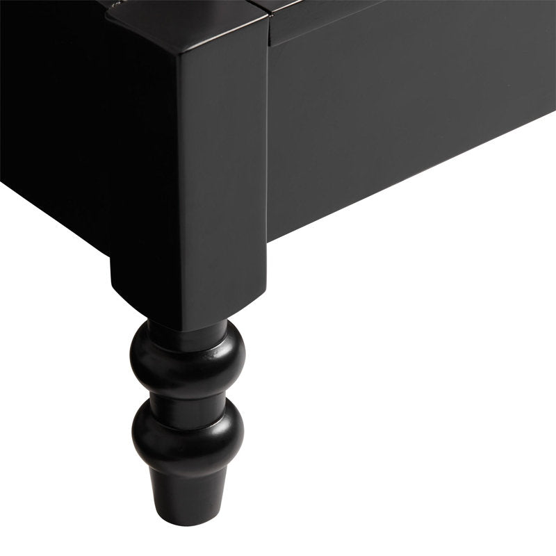 Arlette Spindle Bed